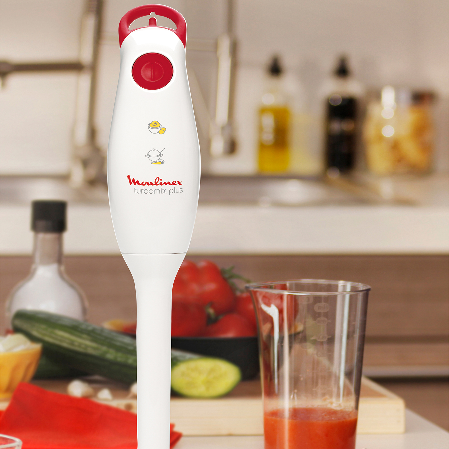 Moulinex Meat Mincer HV8 Plus 5in1 - ME682826 + Free Moulinex Turbomix Plus Hand Blender, 350 watt, Beaker 800 ml - DD1001EG